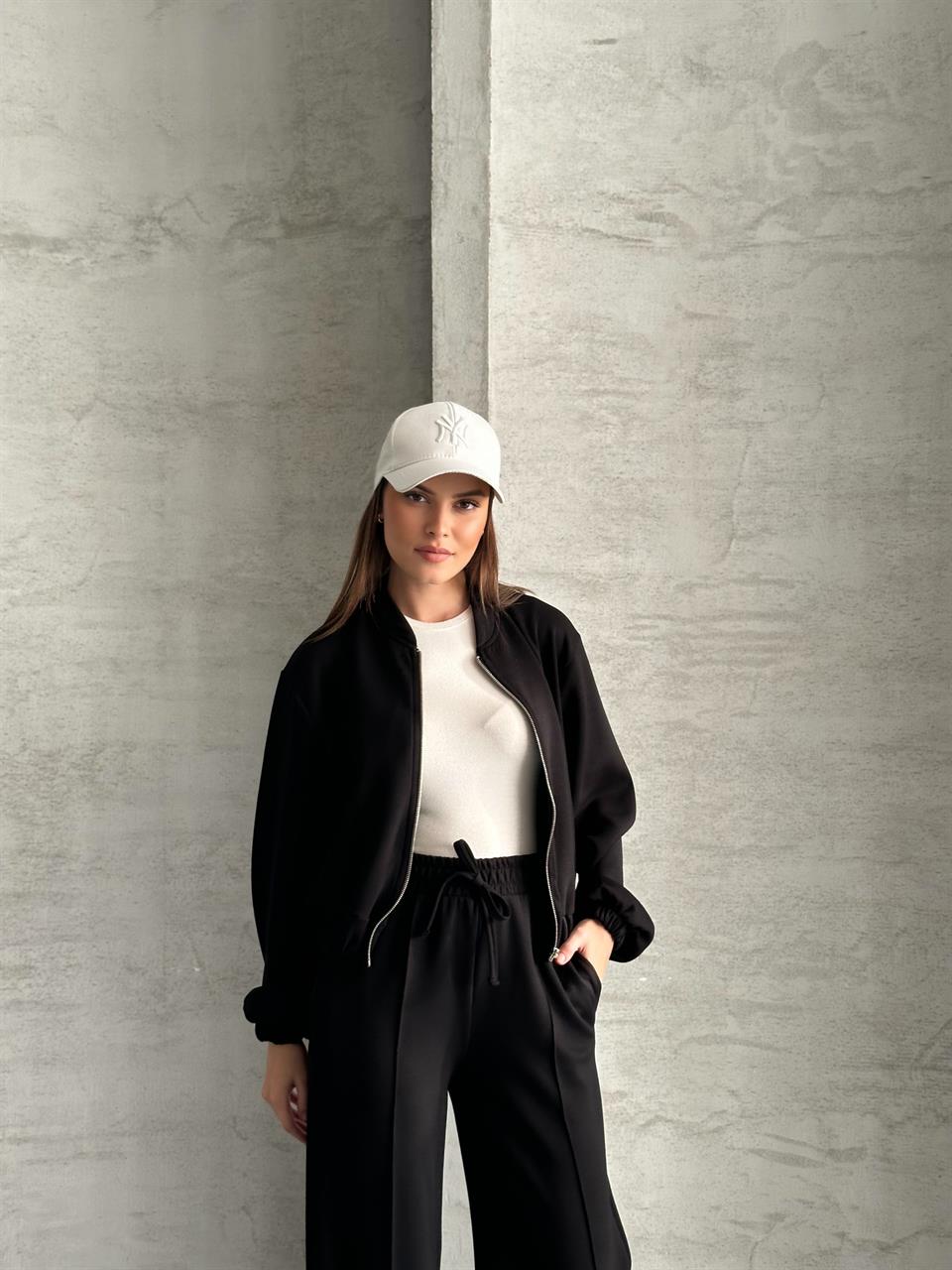 Essential Fermuarlı Siyah Eşofman Takım