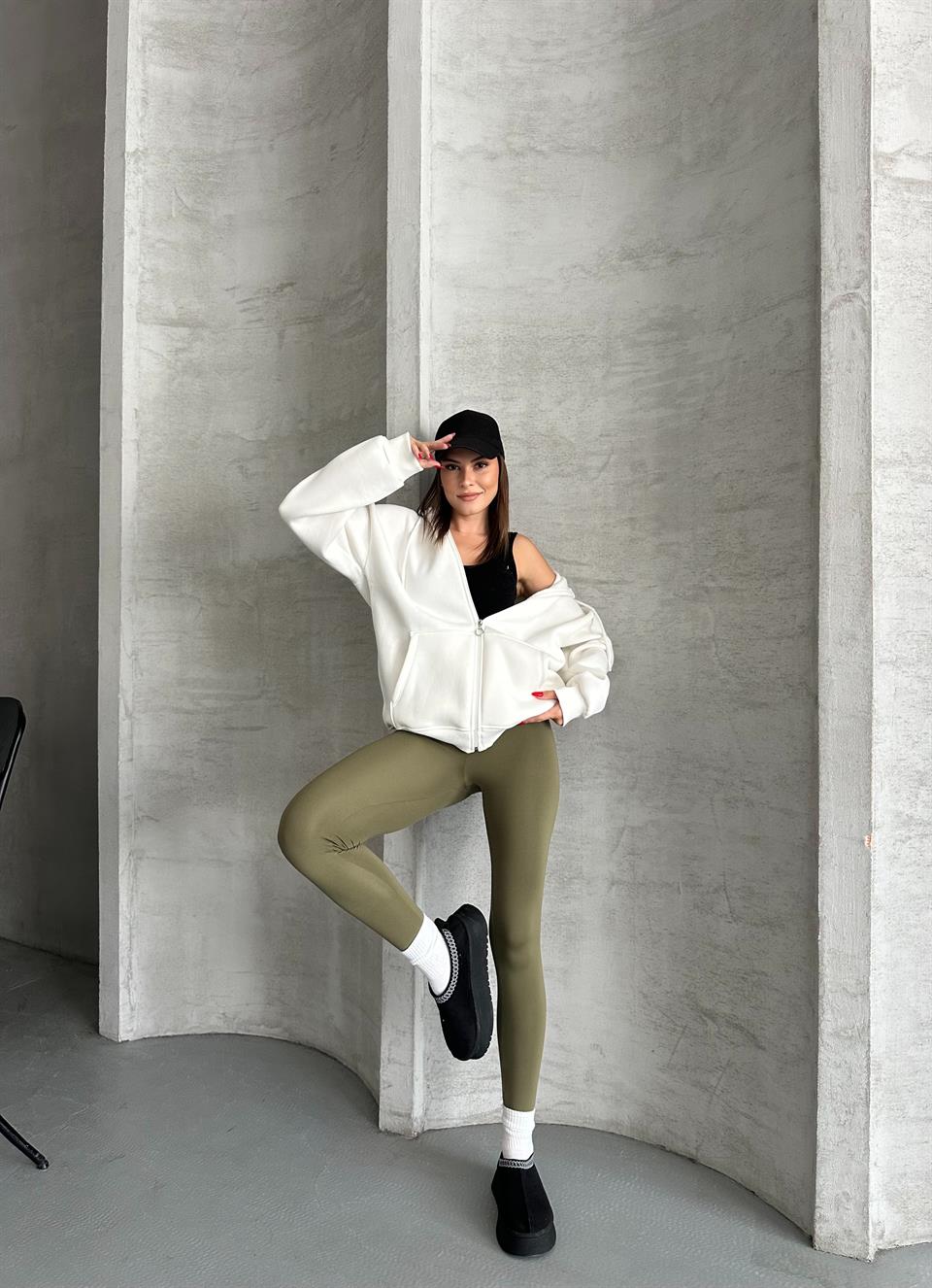 Fermuarlı Kapüşonlu Oversize Beyaz Hırka