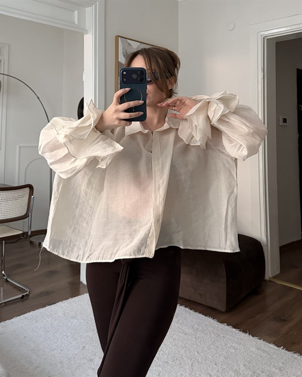 Fırfır Kollu Beyaz Şifon Gömlek