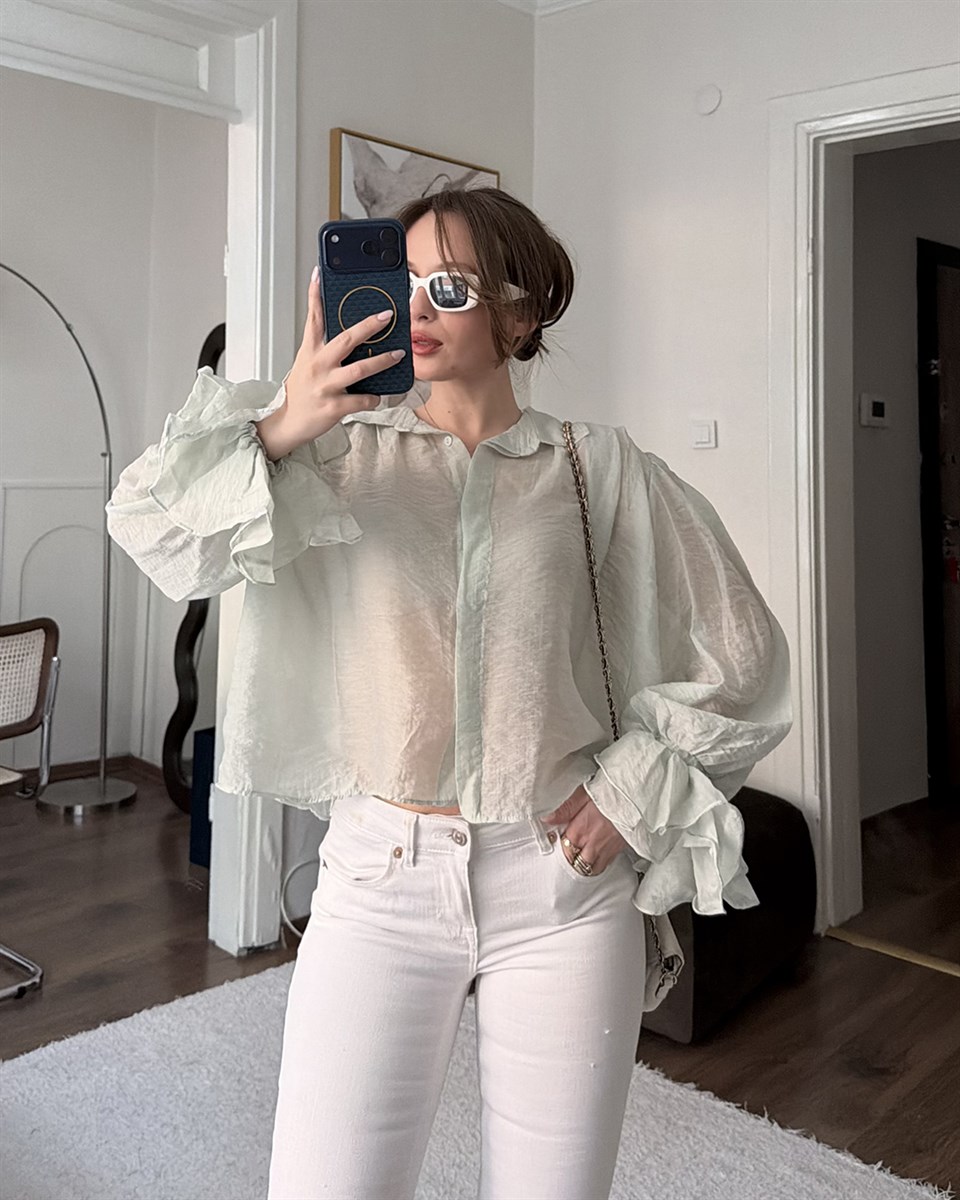 Fırfır Kollu Çağla Şifon Gömlek