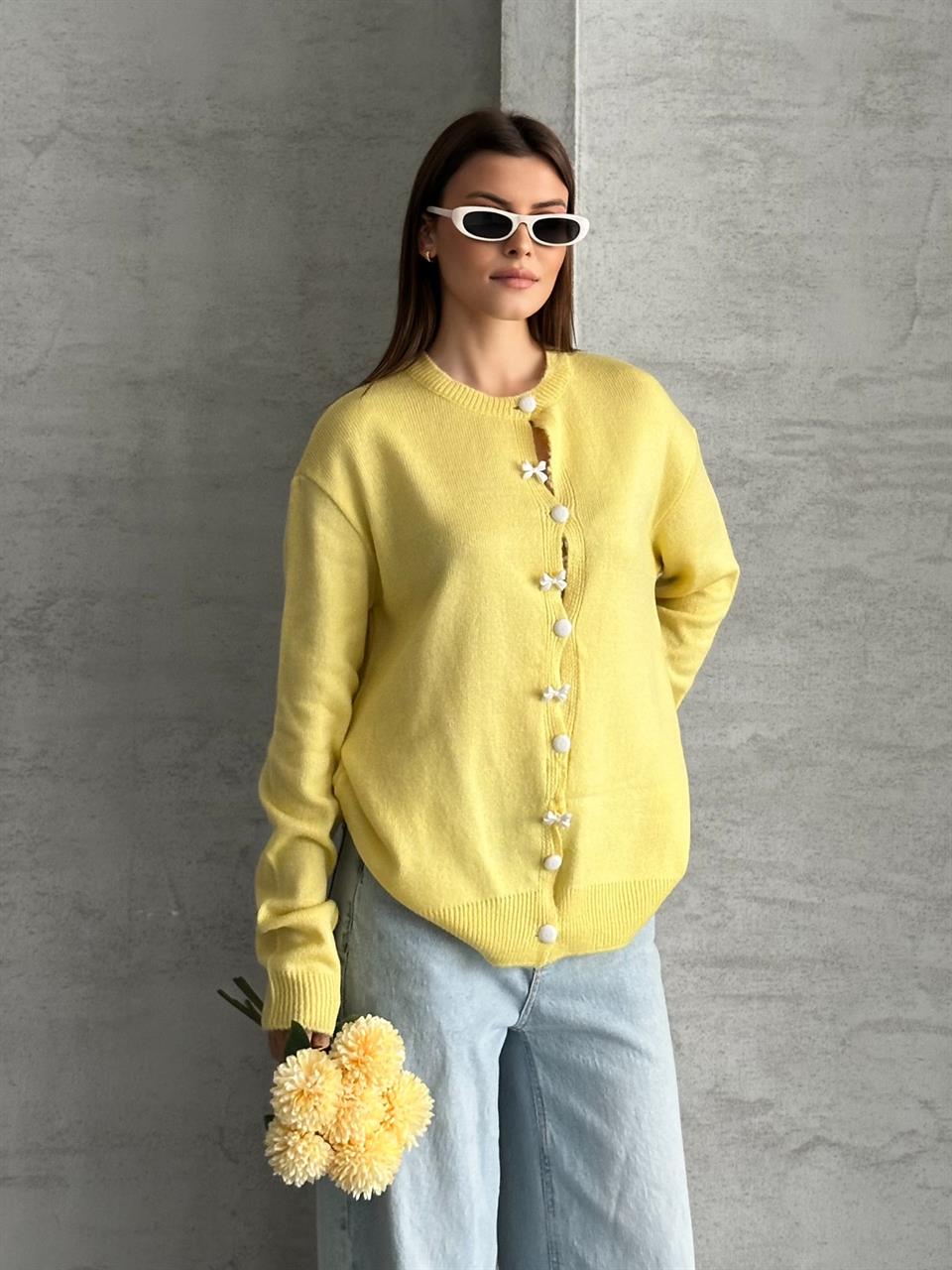 Fiyonk Düğmeli Sarı Triko Hırka