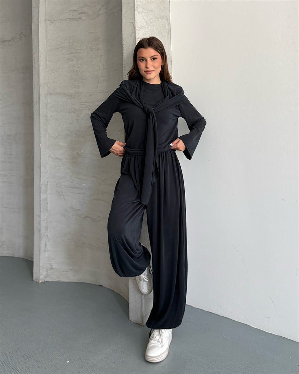 Fular Detaylı Bluz Pantolon Takım