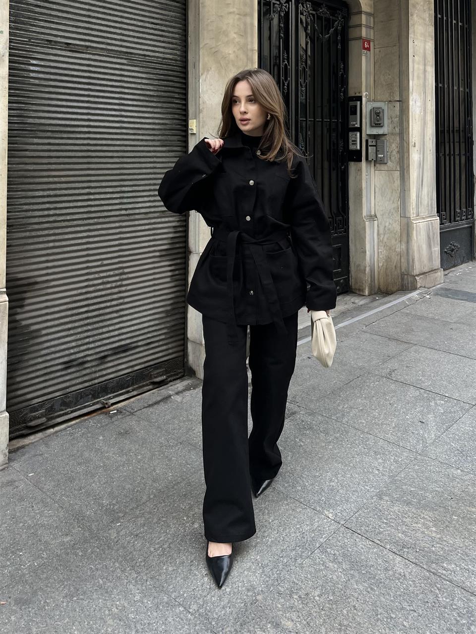 Gabardin Kemerli Siyah İkili Takım