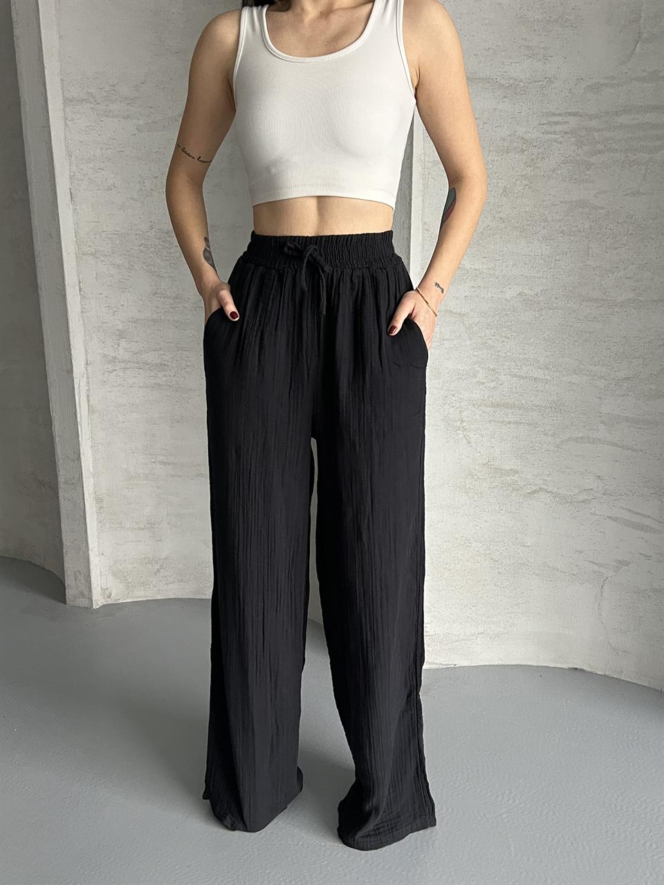 Gofre Kumaş Oversize Siyah Pantolon