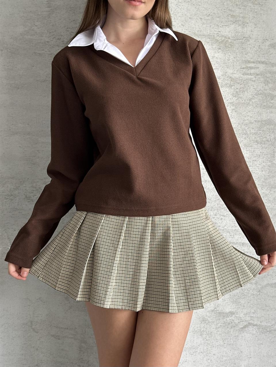 Gömlek Yakalı V Yaka Kahverengi Triko Kazak