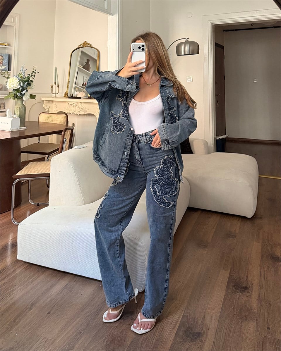 Gül Aplikeli Taşlı Denim Ceket Pantolon Takım