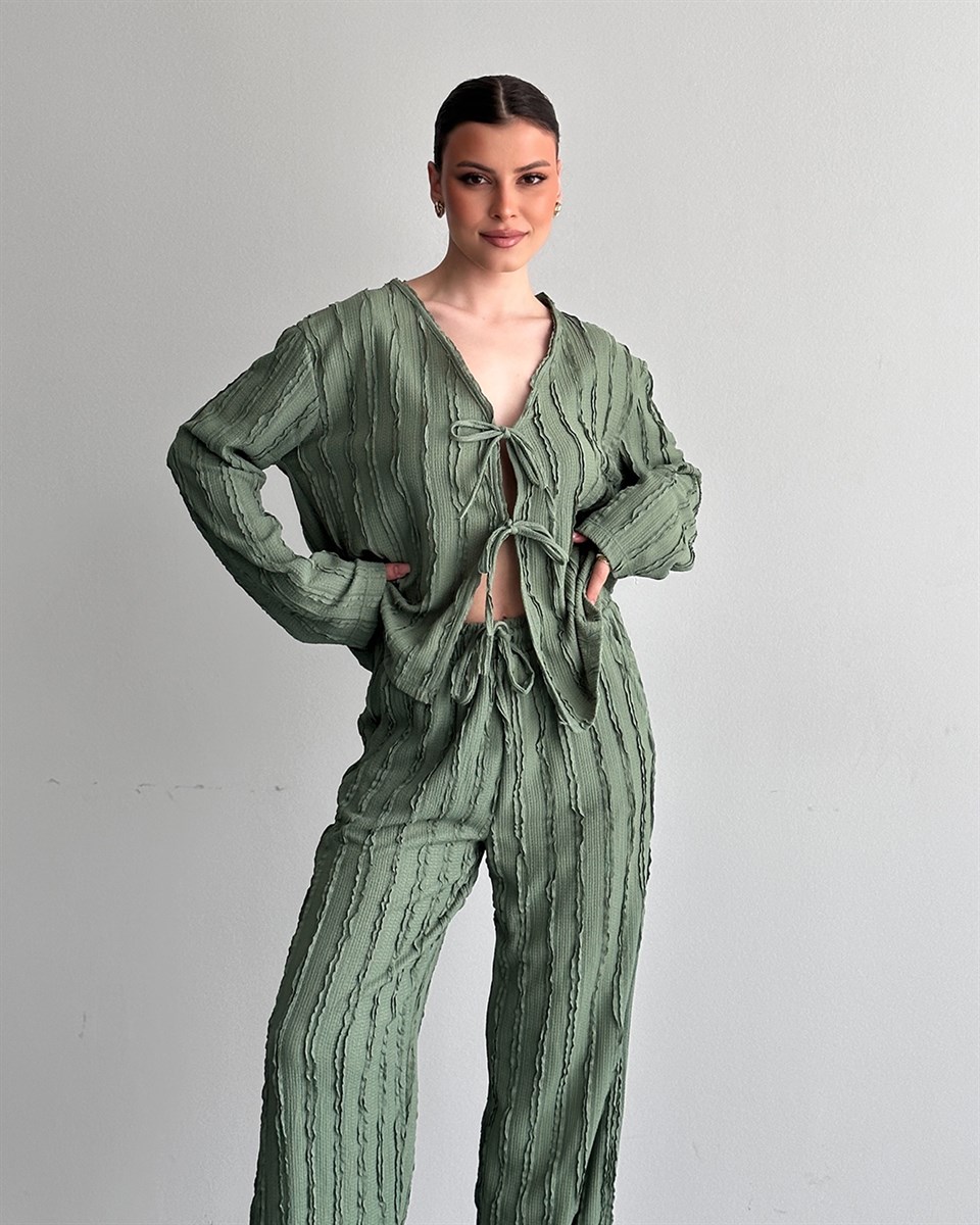 Haki Önden Bağlamalı İkili Takım