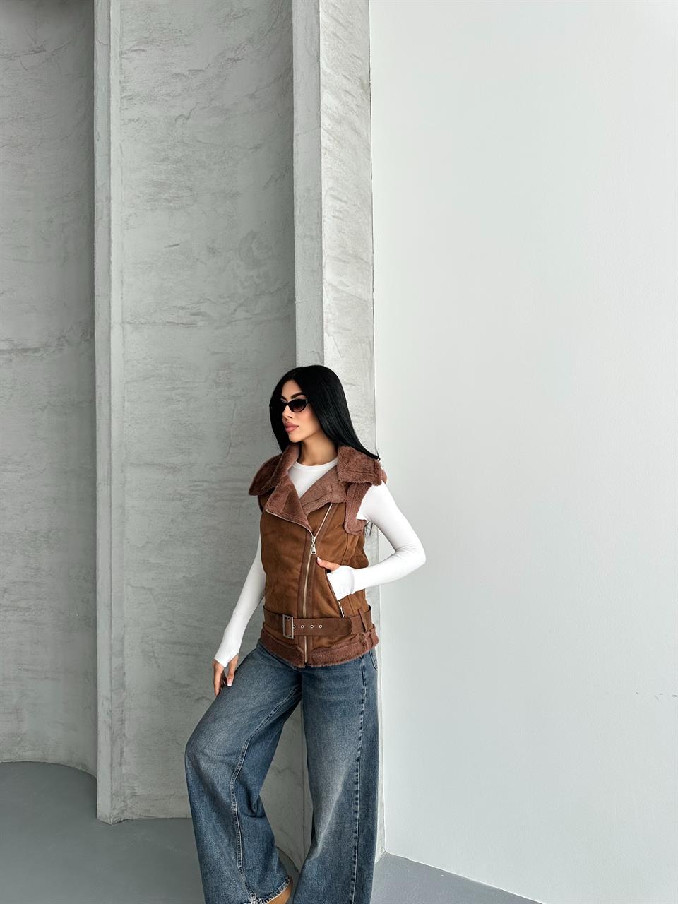 Kahverengi Süet Yelek