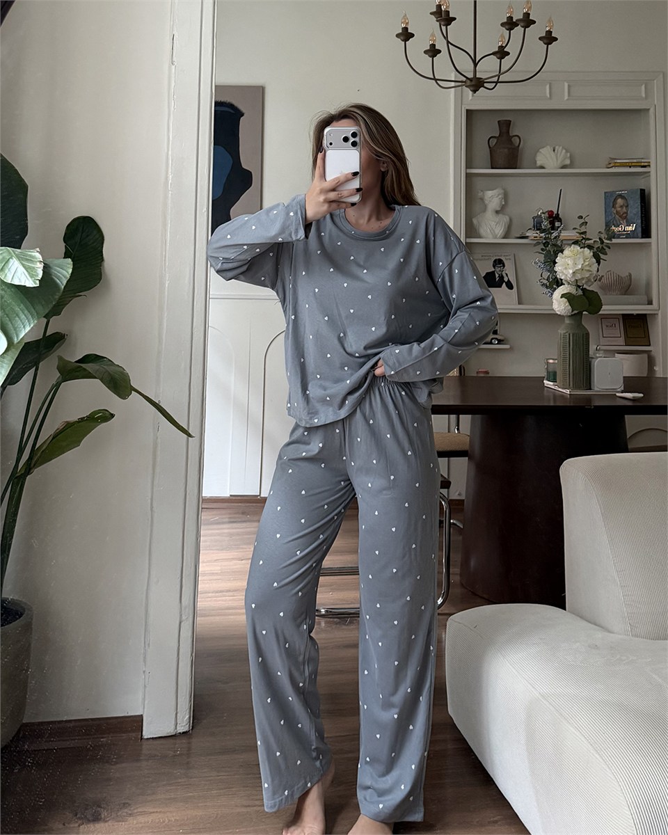 Kalp Desenli İkili Gri Pijama Takımı