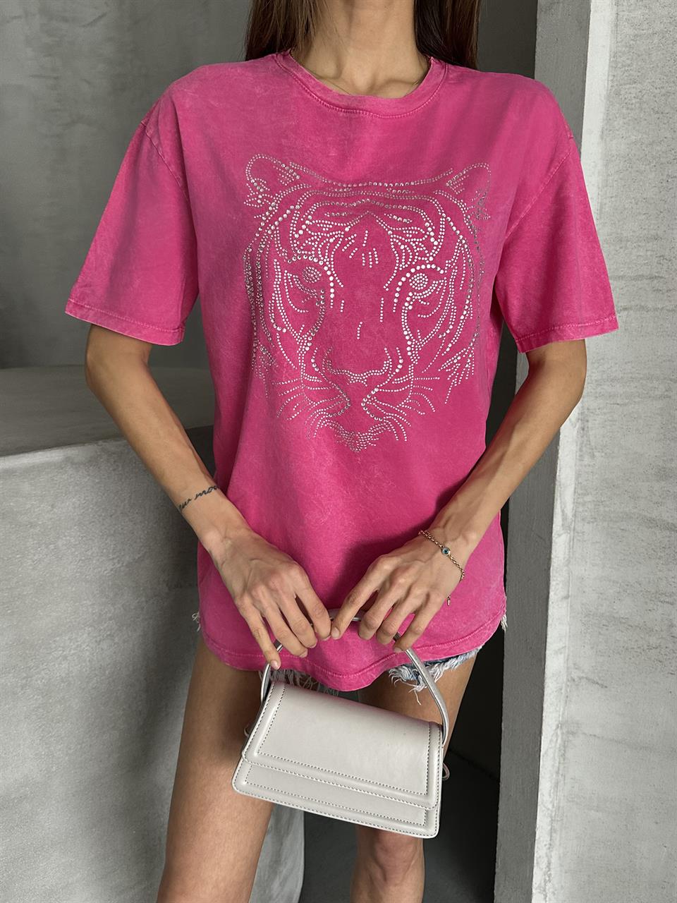 Kaplan Taşlı Fuşya Tişört