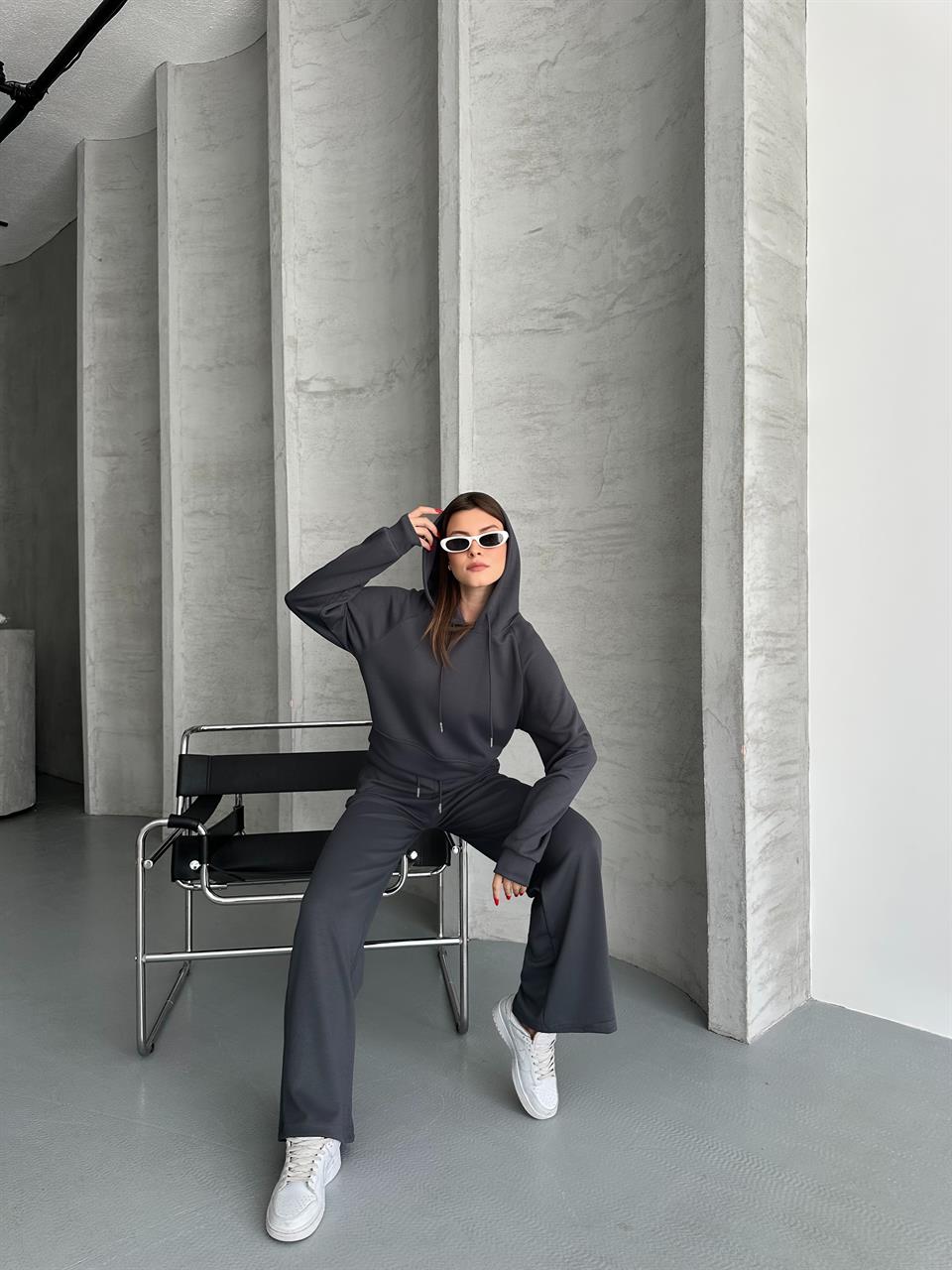 Kapüşonlu Antrasit Crop Eşofman Takımı