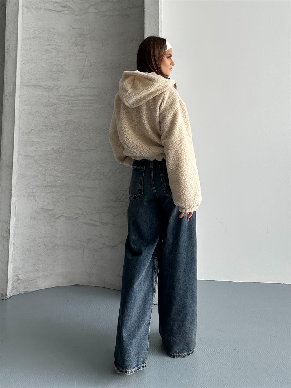 Kapüşonlu Teddy Bej Peluş Mont