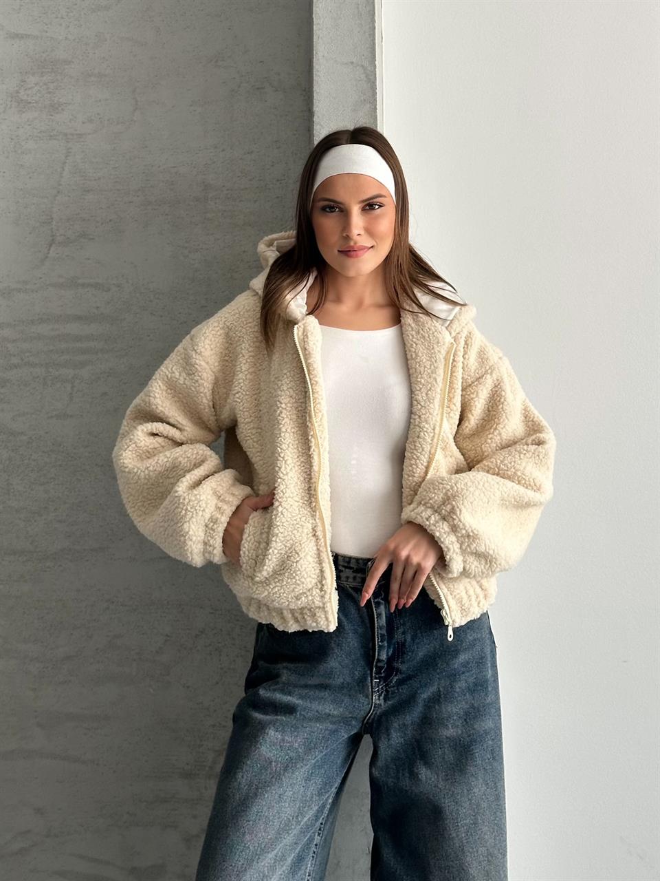 Kapüşonlu Teddy Bej Peluş Mont