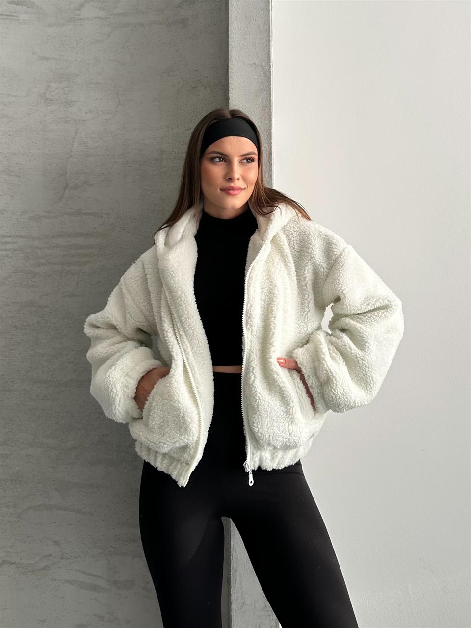 Kapüşonlu Teddy Beyaz Peluş Mont