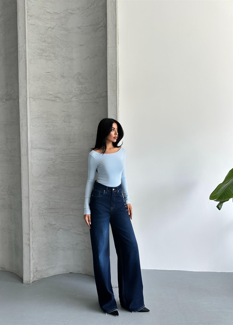 Kayık Yaka Uzun Kollu Bebe Mavisi Bluz