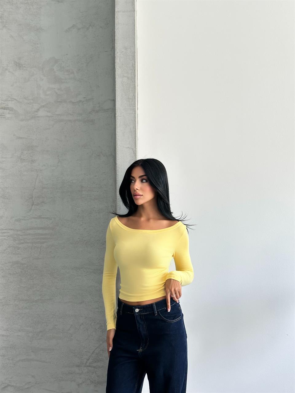 Kayık Yaka Uzun Kollu Sarı Bluz
