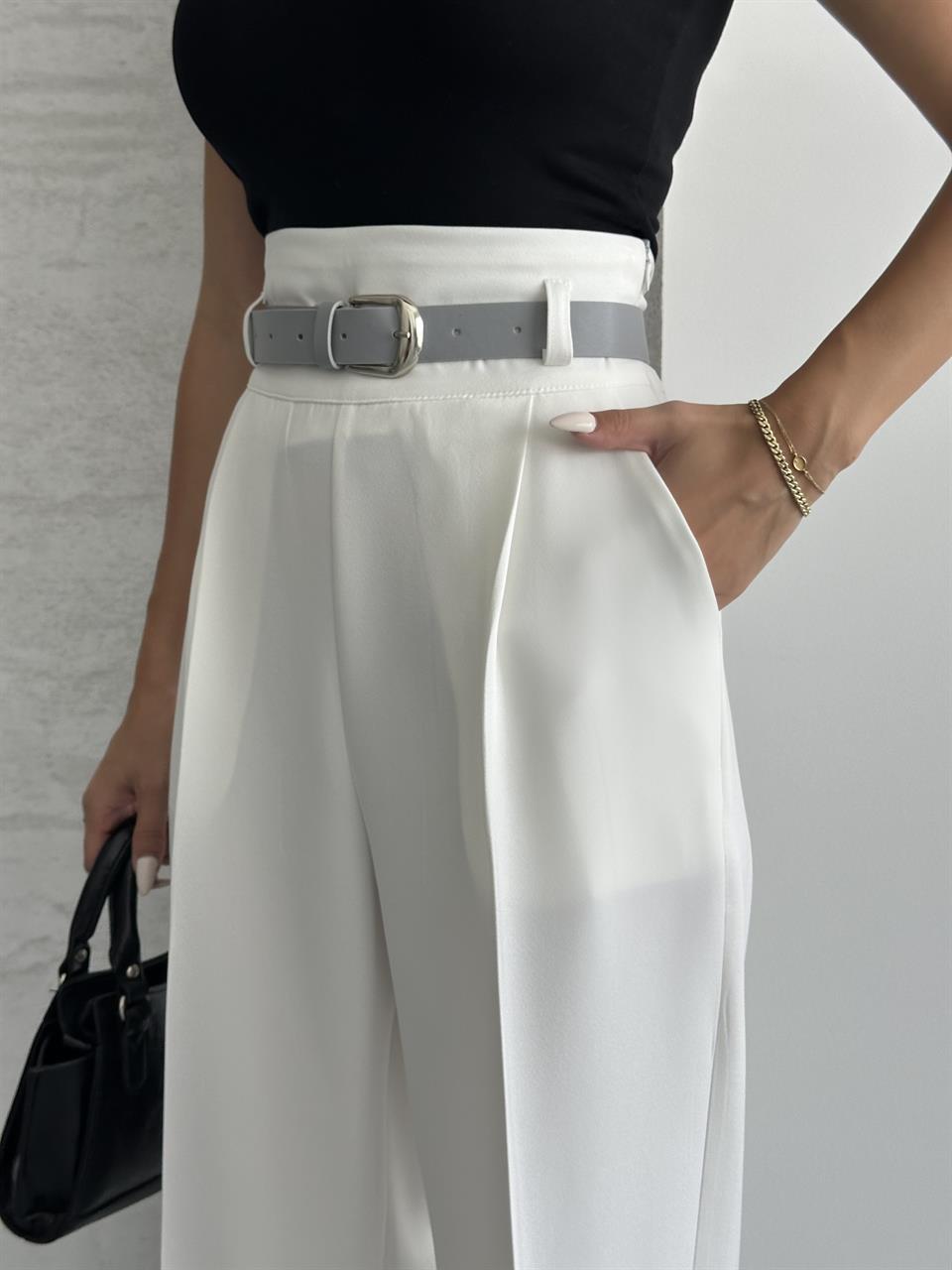 Kemerli Beyaz Palazzo Pantolon