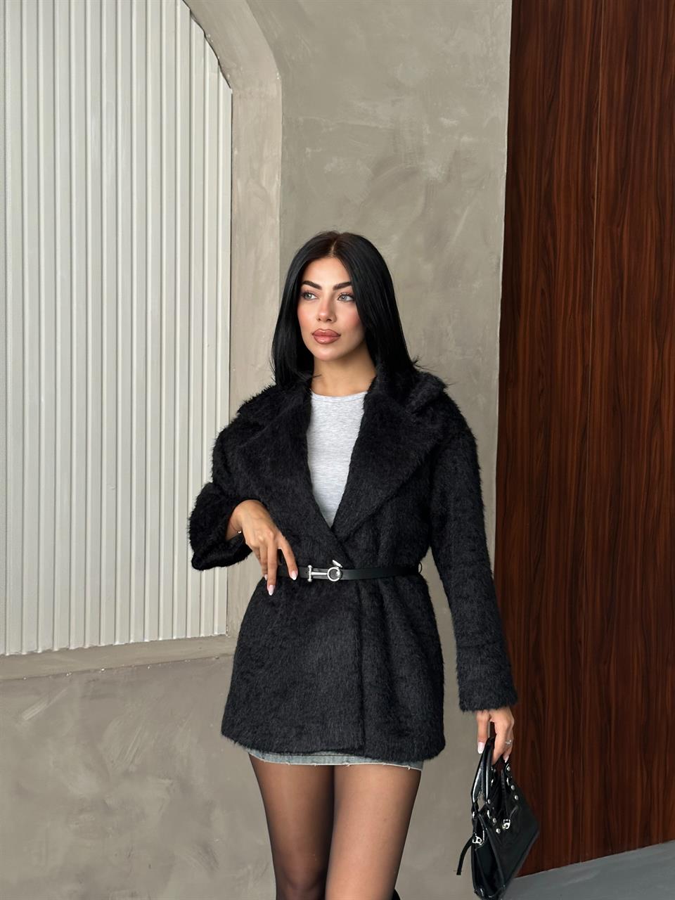 Kemerli Siyah Tüylü Peluş Kaban