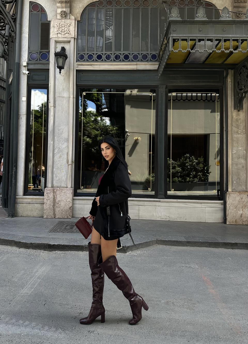 Klasik Uzun Siyah Süet Ceket