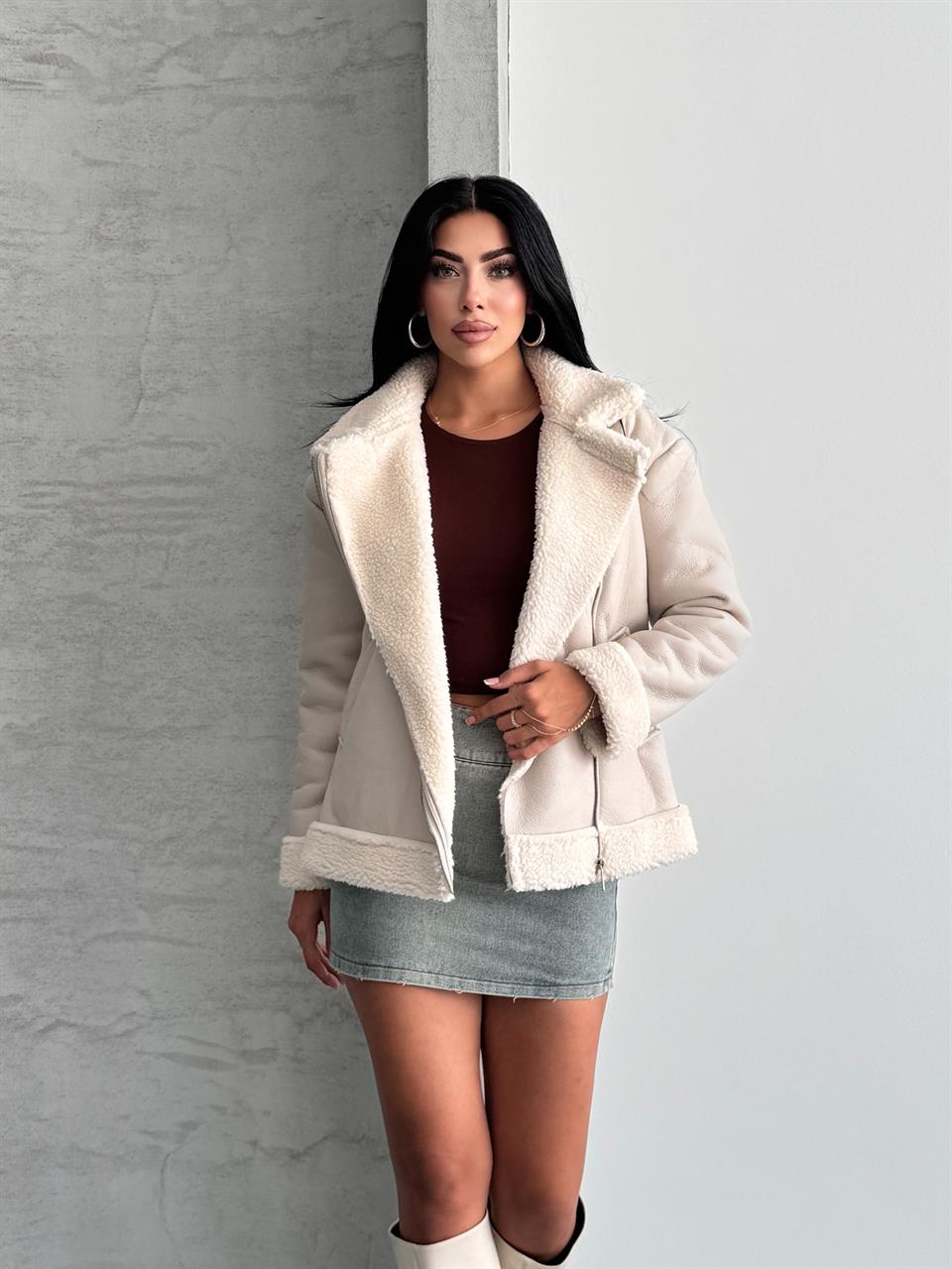 Kruvaze Yaka Taş Deri Ceket