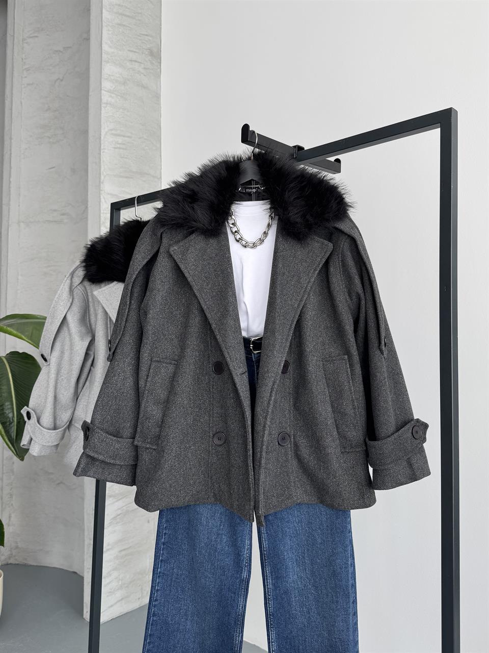 Kürklü Modern Antrasit Kaşe Kaban