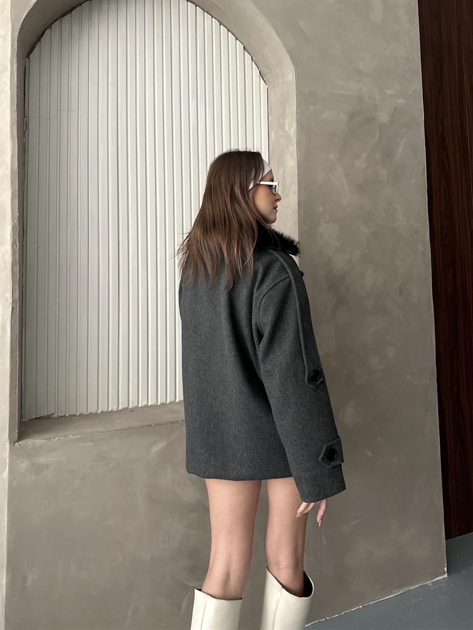 Kürklü Modern Antrasit Kaşe Kaban