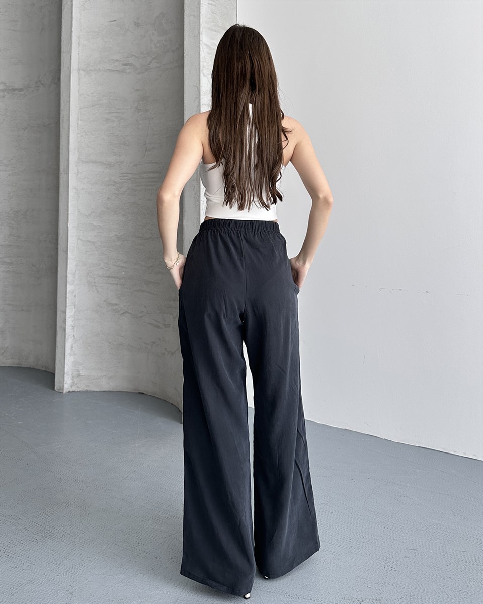 Lastikli Oversize Siyah Pantolon