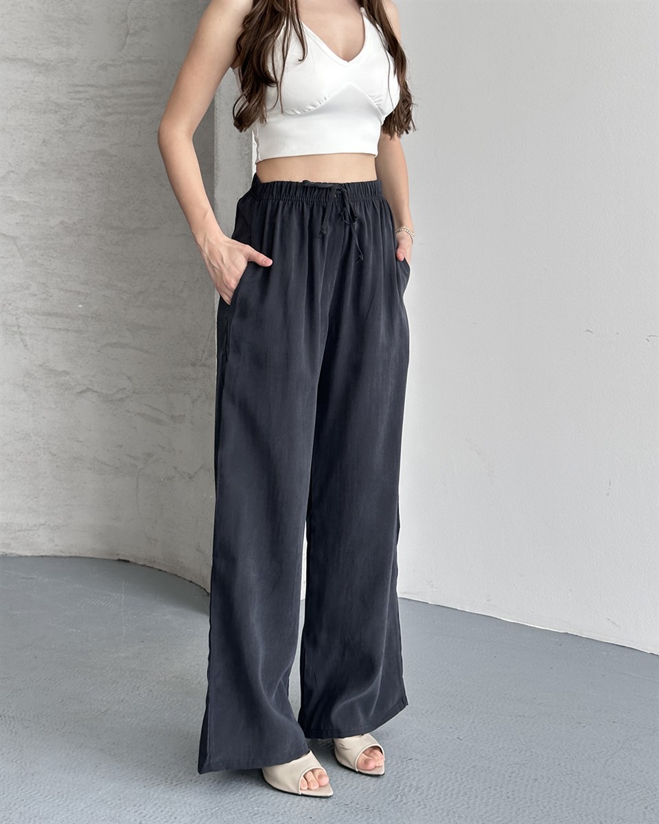 Lastikli Oversize Siyah Pantolon