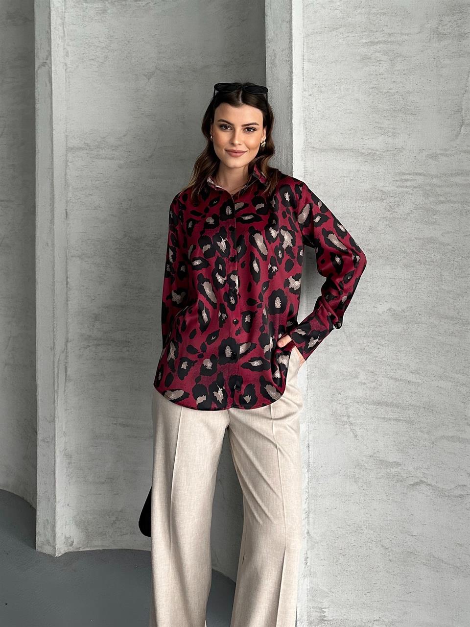 Leopar Desenli Bordo Saten Gömlek