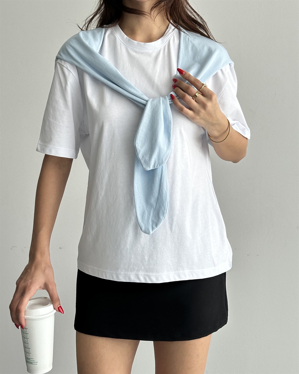 Mavi Fular Detaylı Oversize Tişört