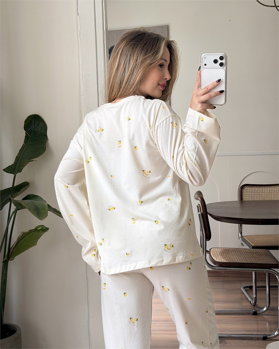 Minik Çilek Desenli Düğmeli Sarı Pijama Takımı