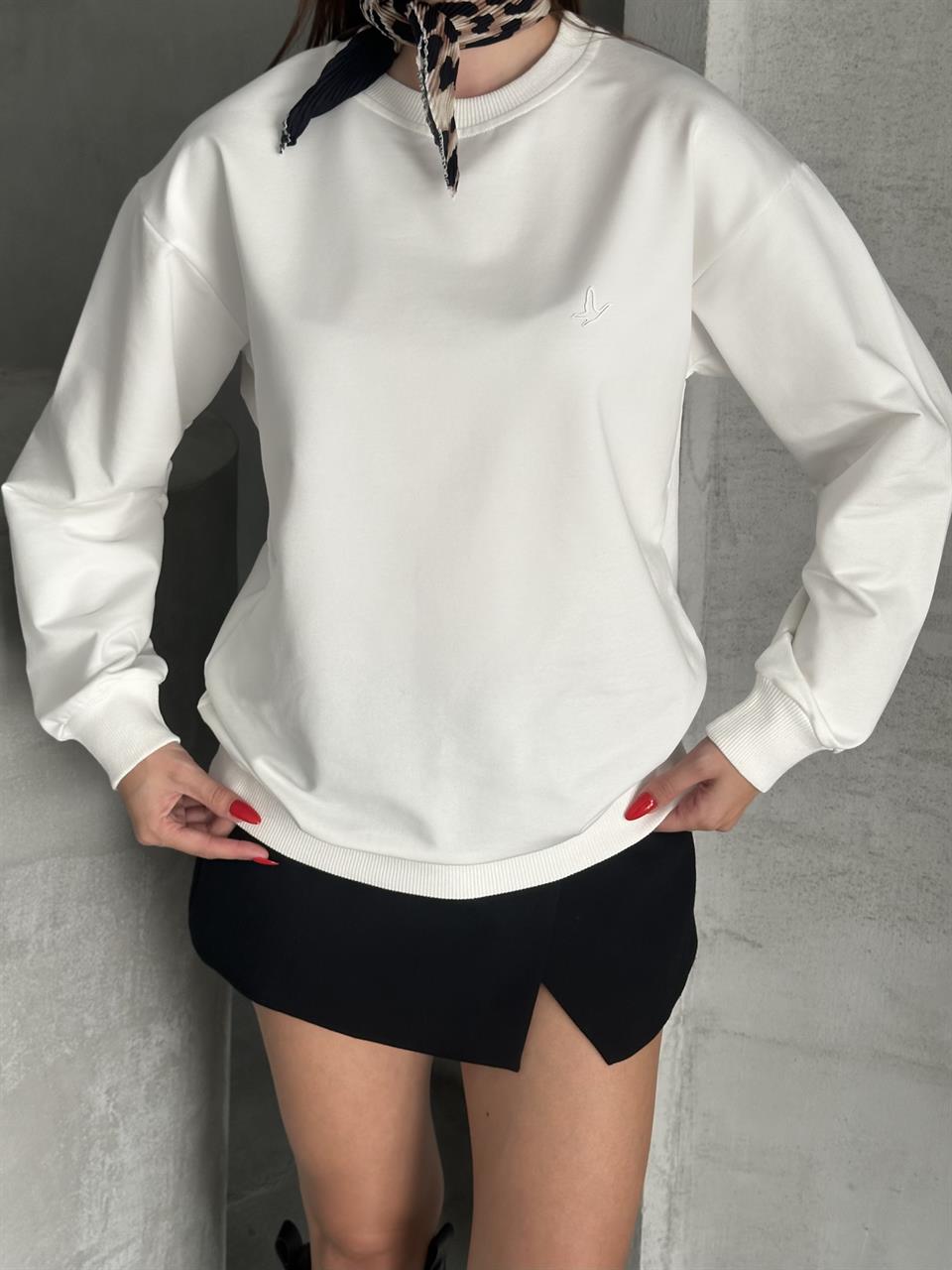 Modal Kumaş Unisex Beyaz Sweatshirt