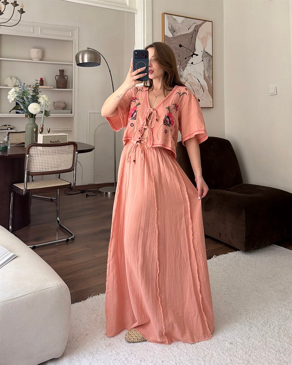 Nakış Detaylı Pembe Müslin Etek Takım