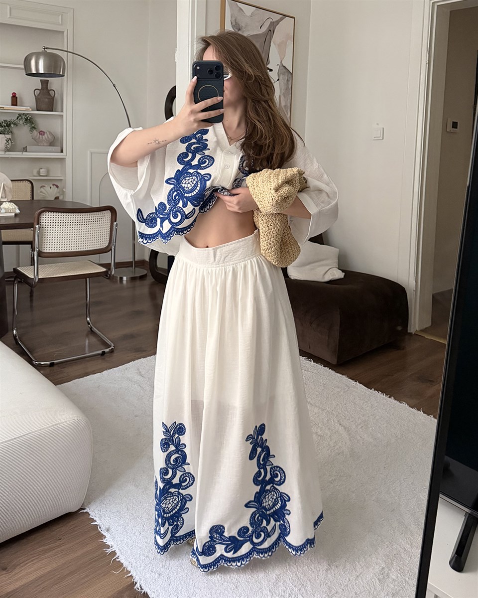 Nakışlı Beyaz Crop Bluz Etek Takım