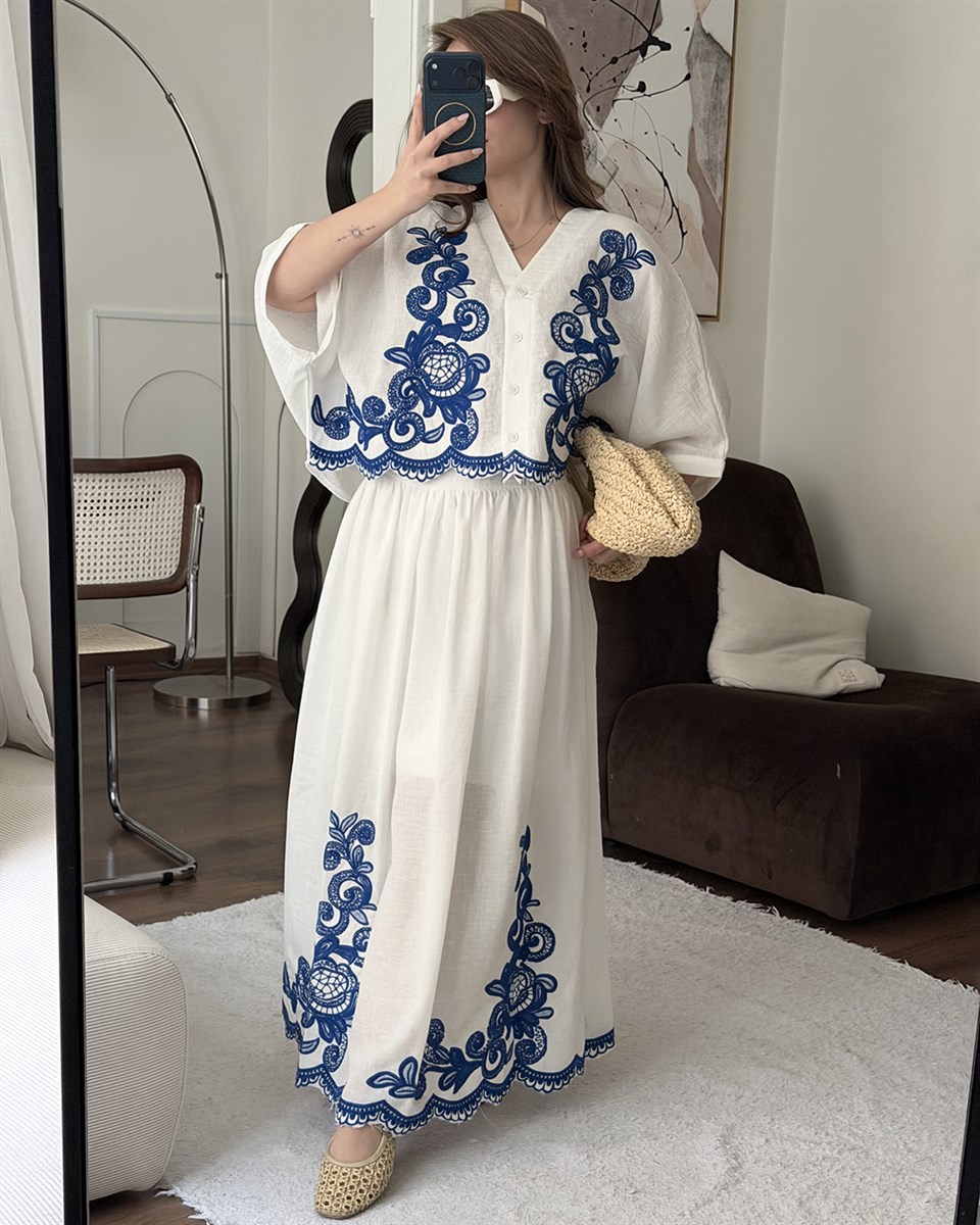 Nakışlı Beyaz Crop Bluz Etek Takım