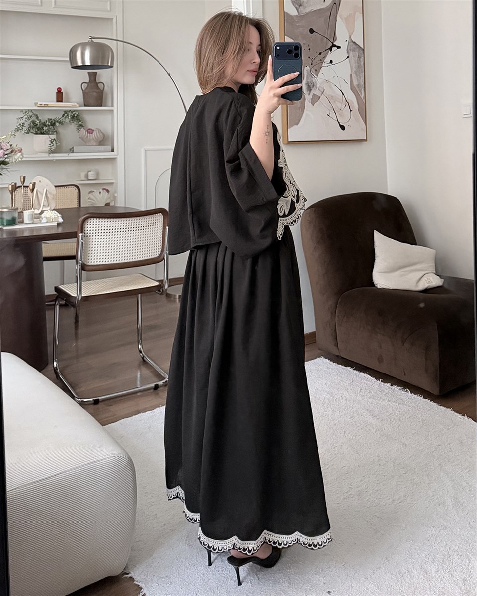 Nakışlı Siyah Crop Bluz Etek Takım