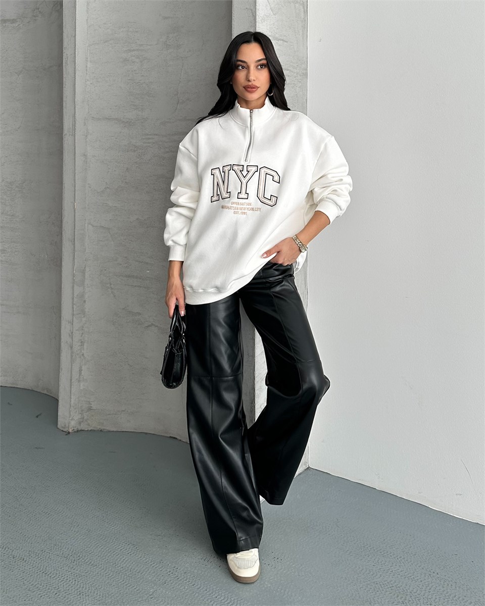 NYC Nakışlı Yarım Fermuarlı Oversize Beyaz Sweatshirt