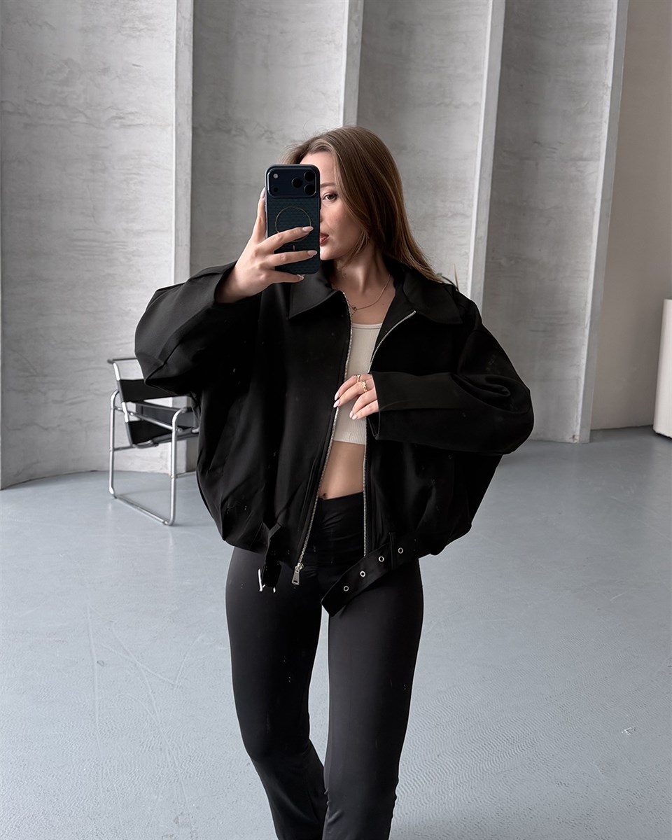 Oversize Fermuarlı Siyah Bomber Ceket