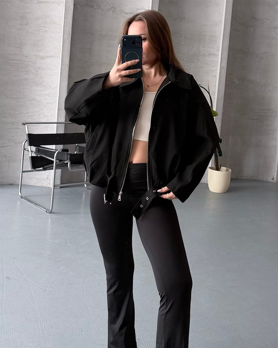 Oversize Fermuarlı Siyah Bomber Ceket