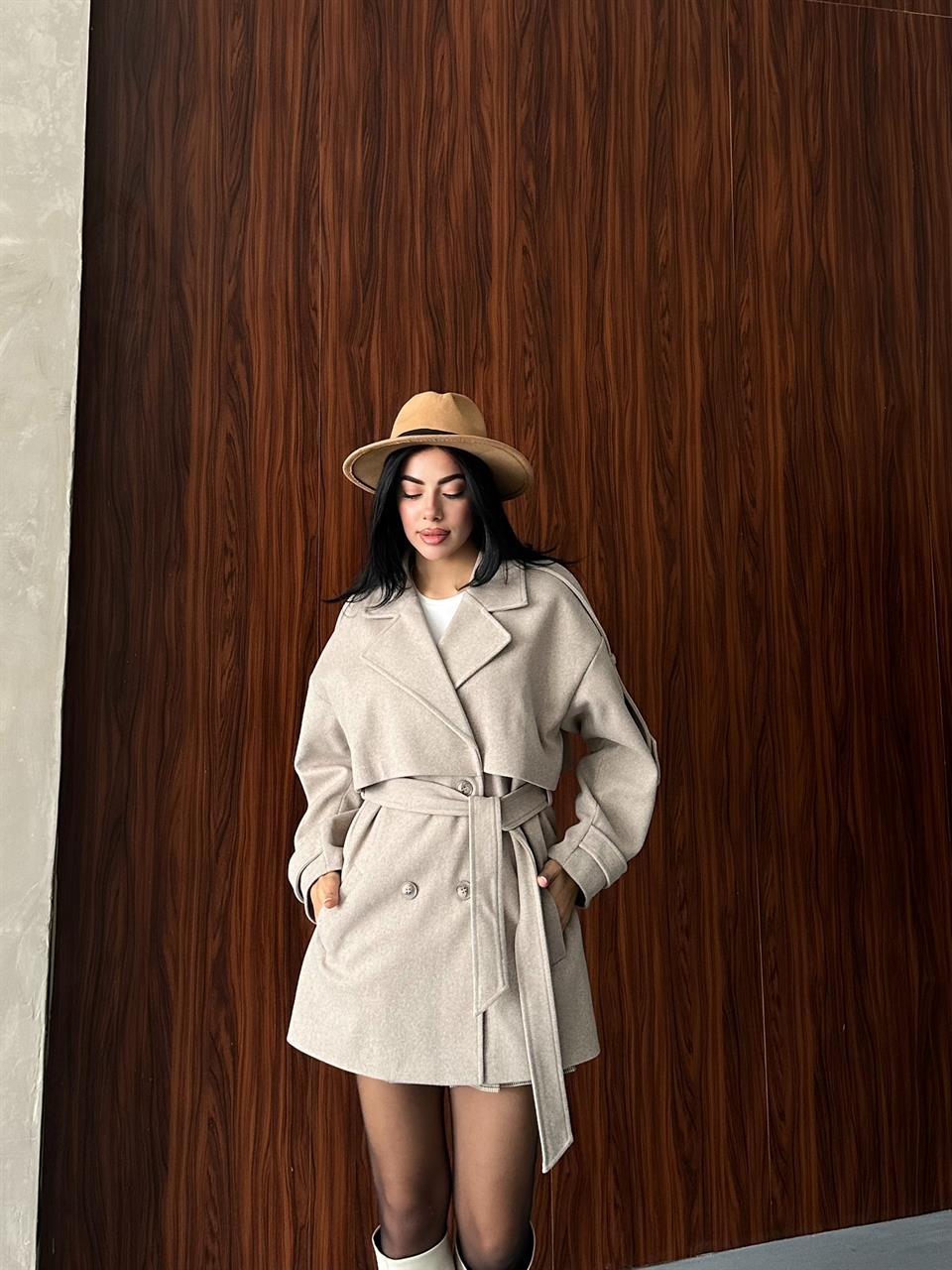 Oversize Taş Kaşe Kaban