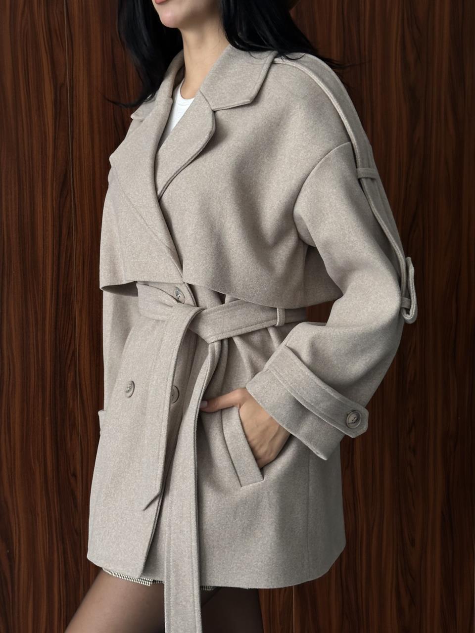 Oversize Taş Kaşe Kaban