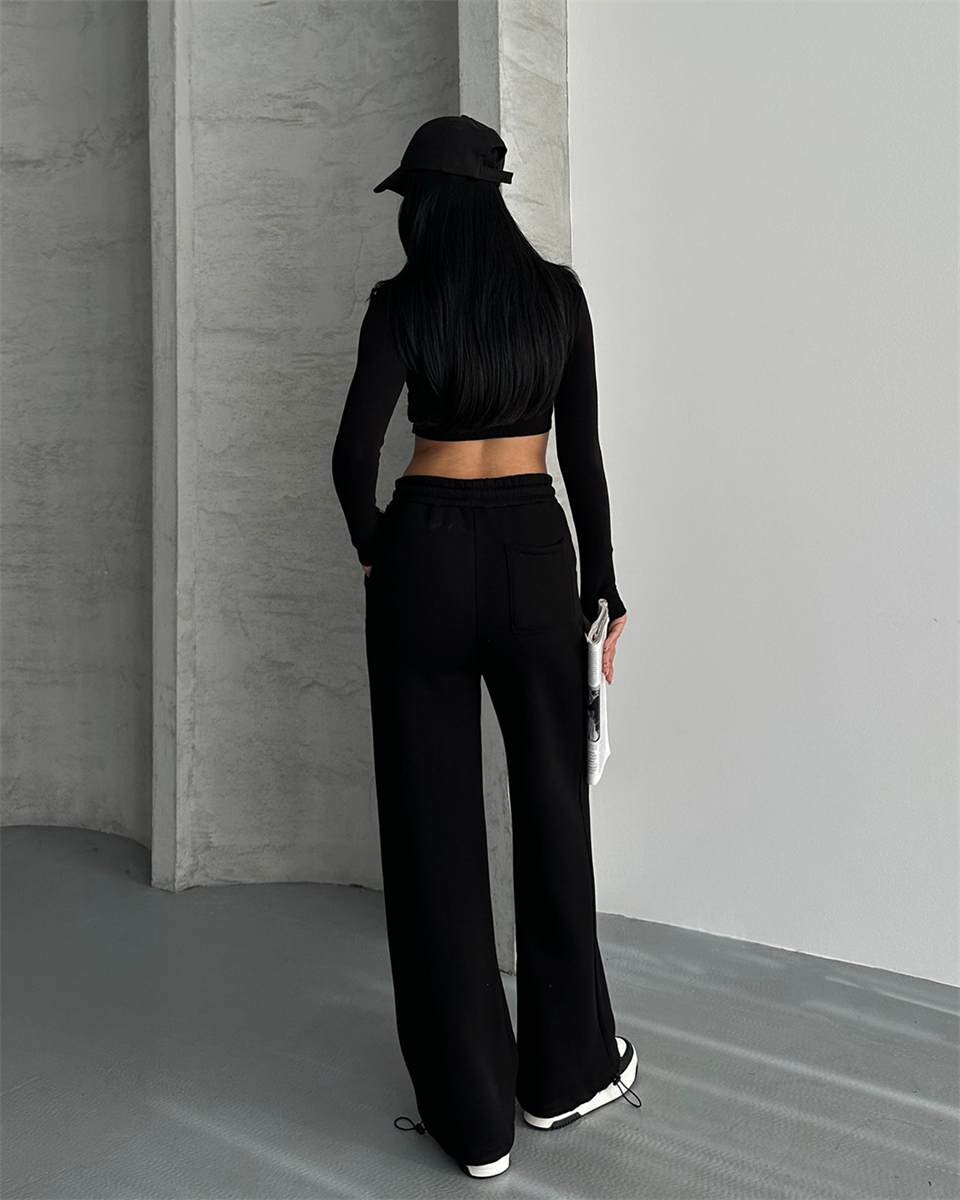 Paçası Lastikli Siyah Alt Eşofman