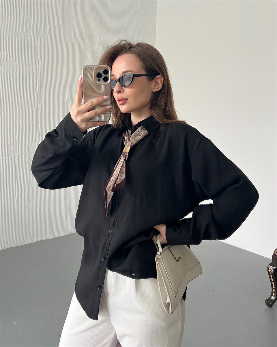 Retro Fularlı Oversize Siyah Gömlek