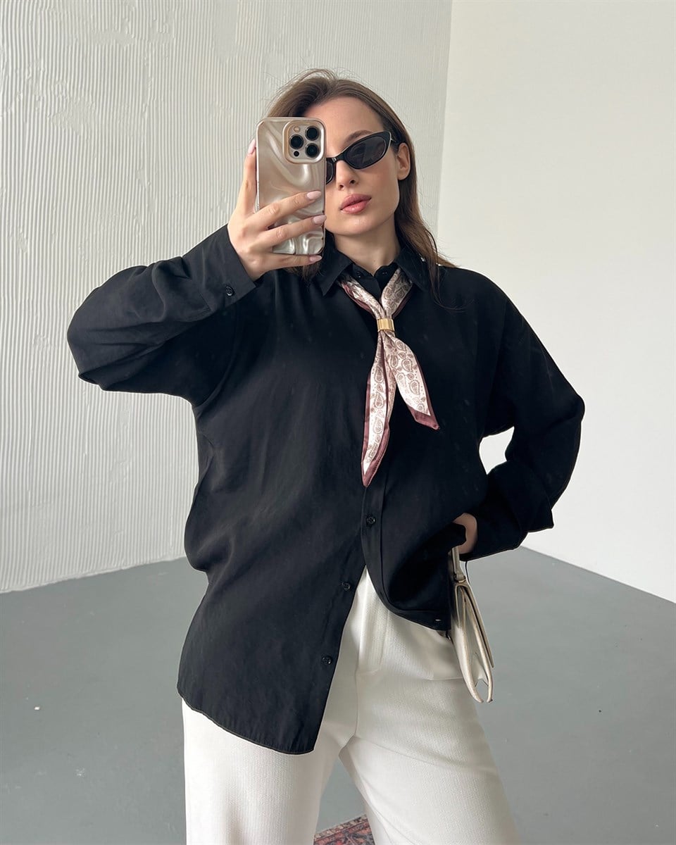 Retro Fularlı Oversize Siyah Gömlek