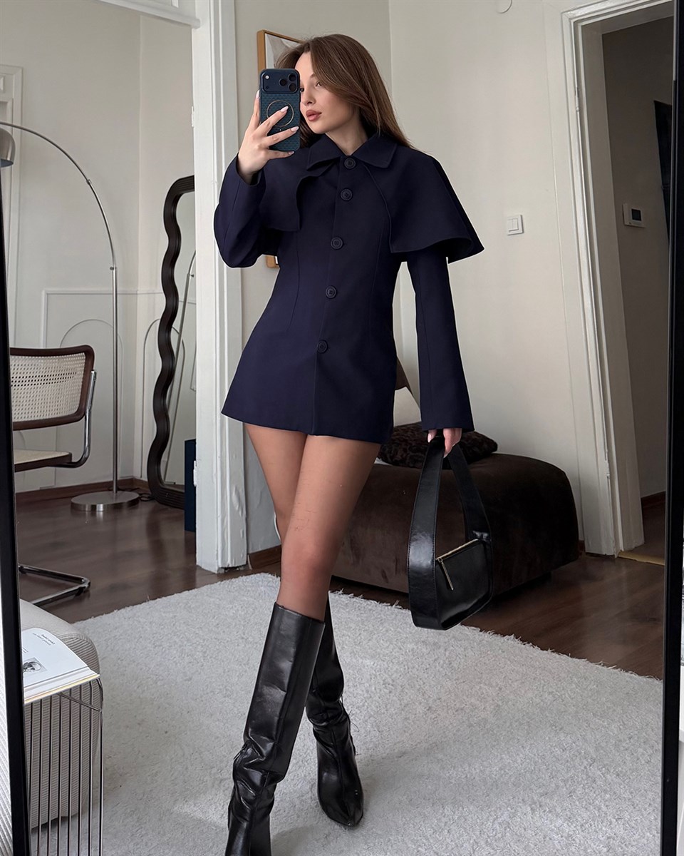 Pelerin Detaylı Lacivert Ceket Elbise