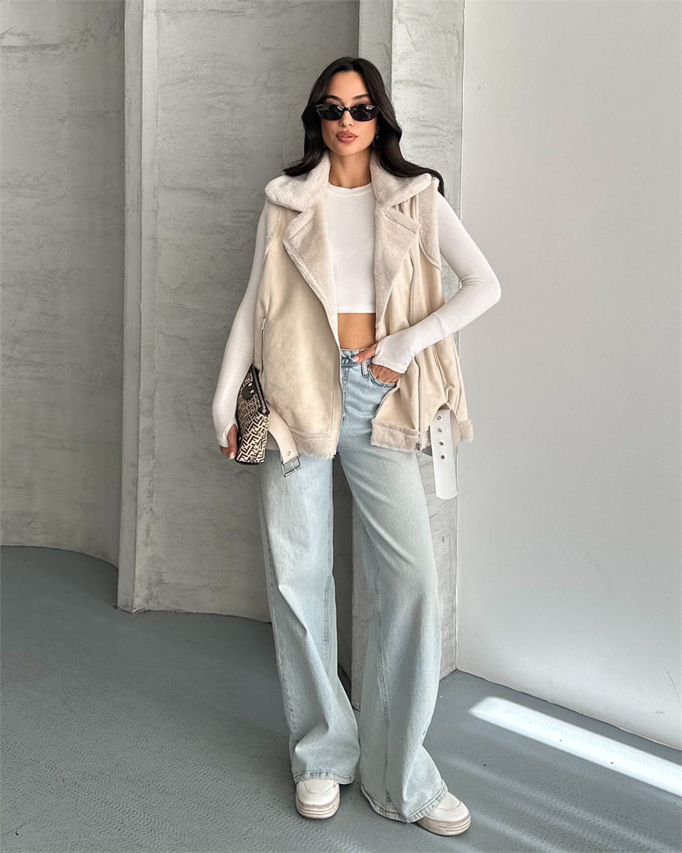 Peluş Astarlı Kemerli Oversize Bej Süet Yelek