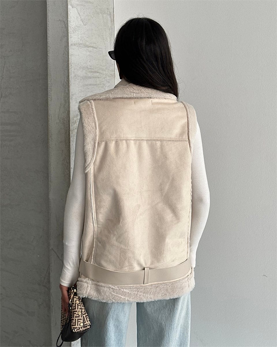 Peluş Astarlı Kemerli Oversize Bej Süet Yelek