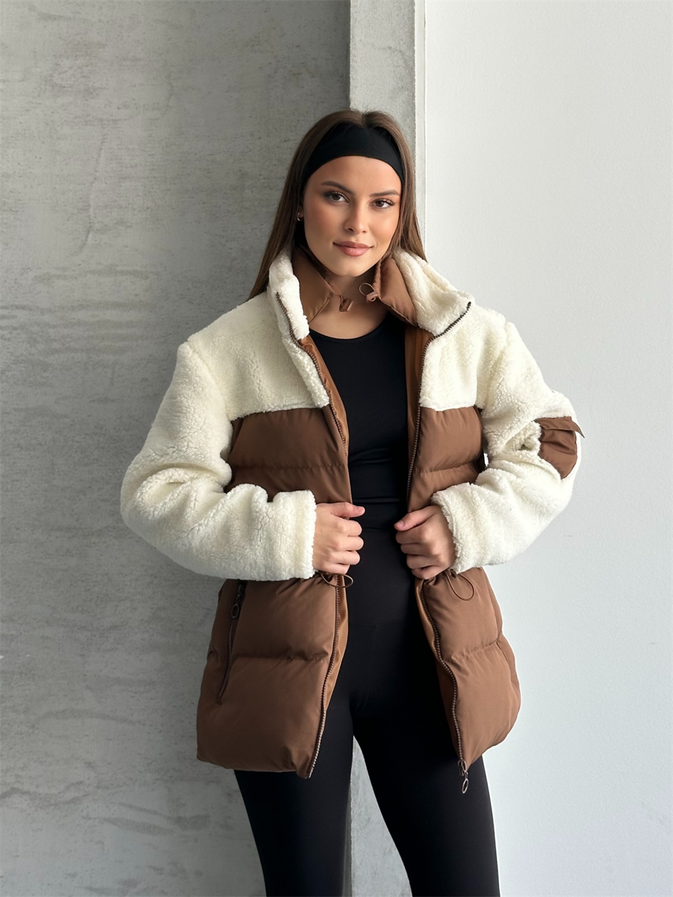 Peluş Detay Kapitone Kahverengi Mont