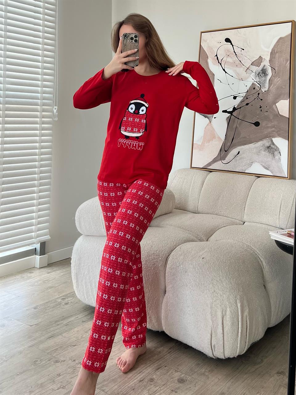 Penguen Nakışlı Kırmızı Peluş Pijama Takımı