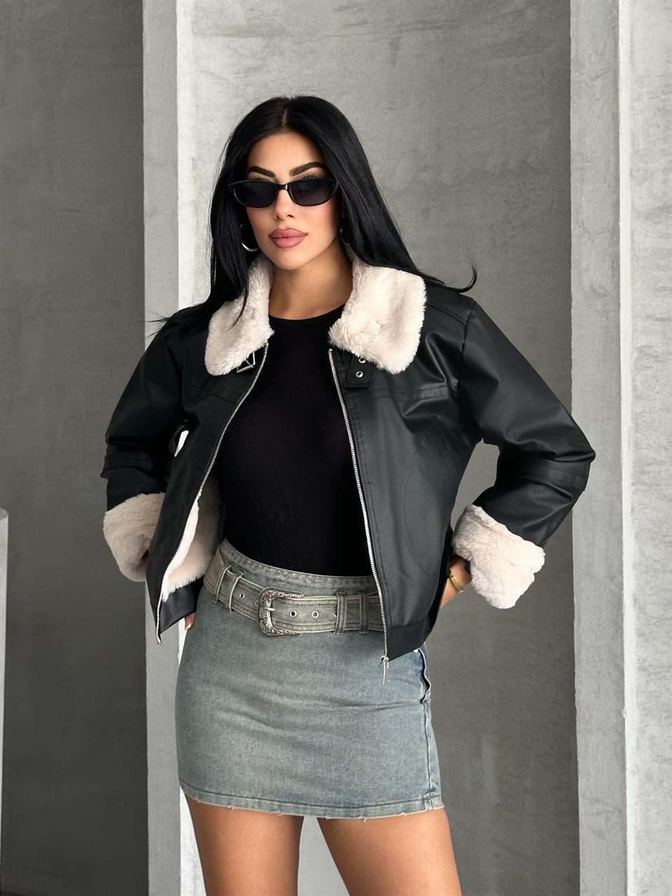 Petra Bej Kürklü Siyah Deri Ceket